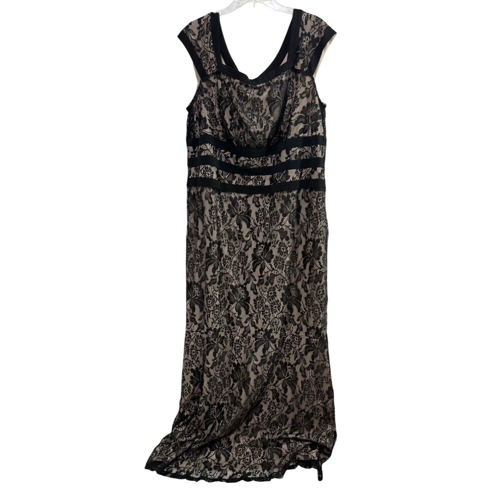 Melrose Black Floral Lace Evening Mermaid Gown Size 18W Sleeveless Lined Sz 18W